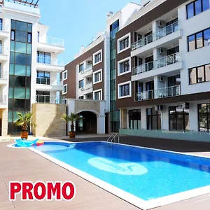 Hotel apartamentowy Stamopolu Lux With Pool View, Primorsko